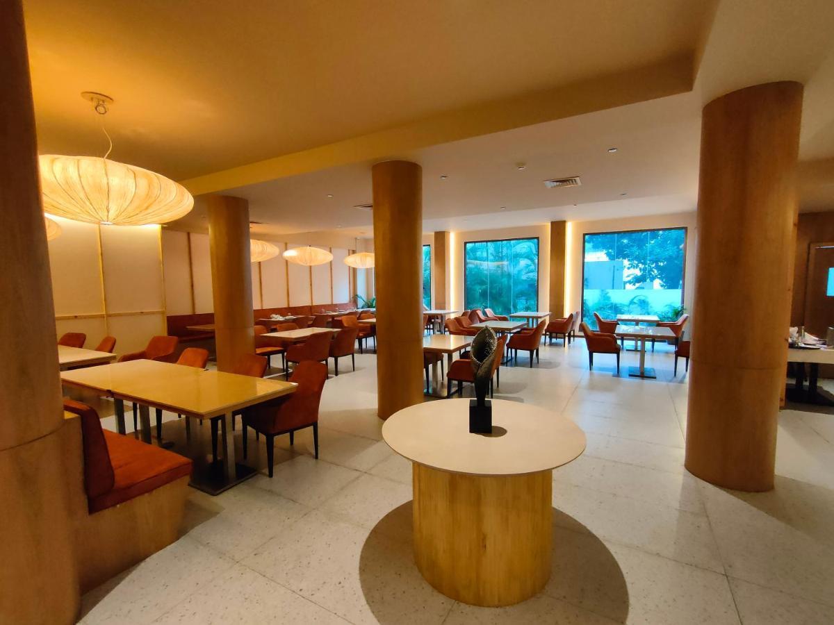 37Th Crescent Hotel Bengaluru Exterior foto