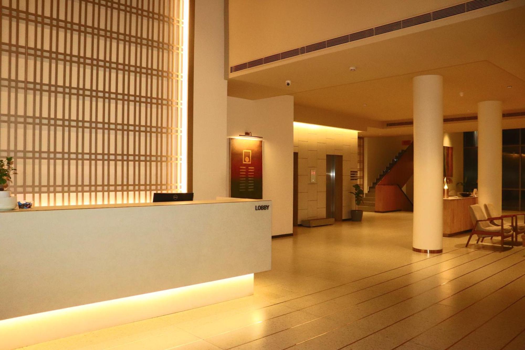 37Th Crescent Hotel Bengaluru Exterior foto