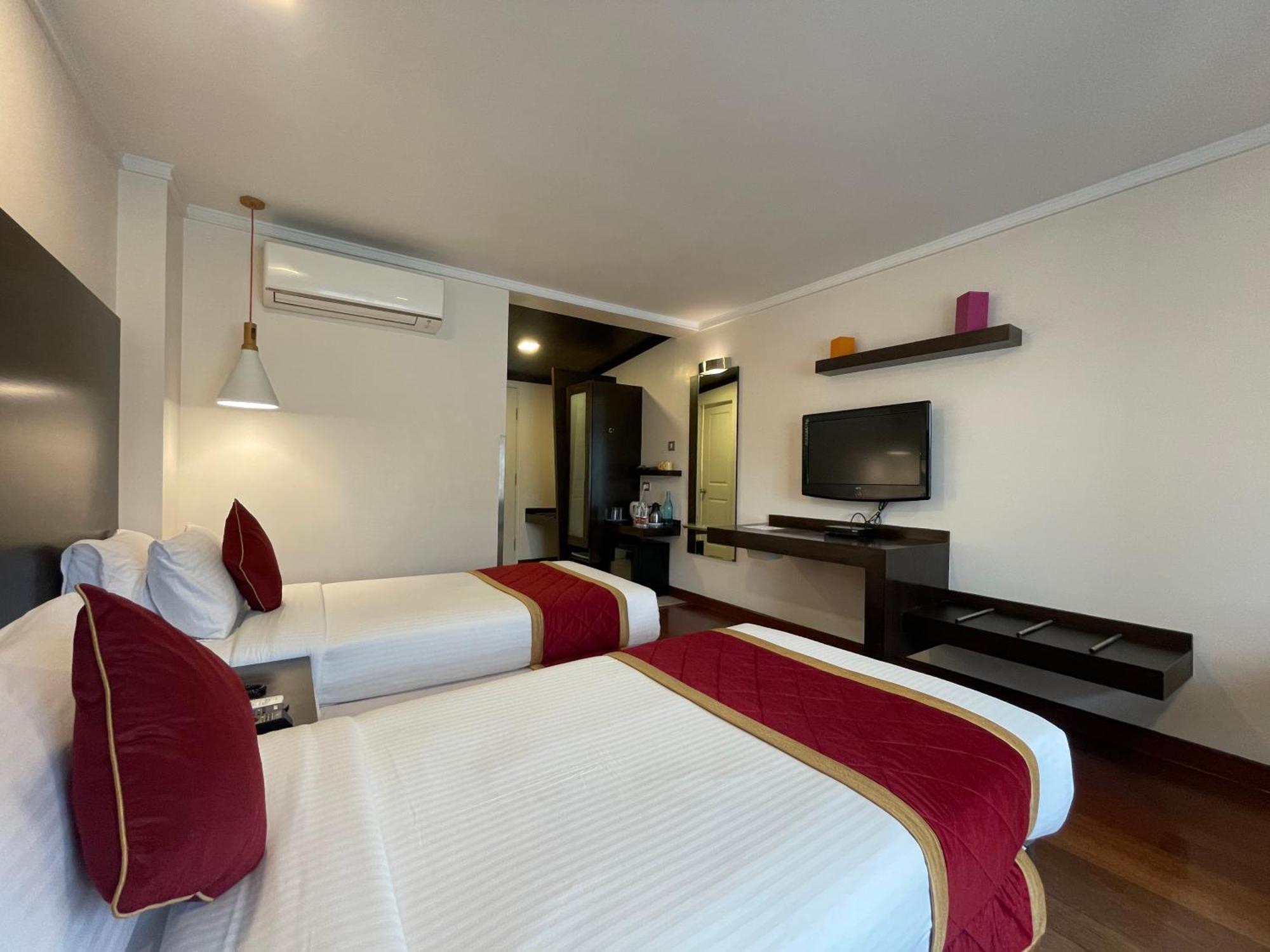 37Th Crescent Hotel Bengaluru Exterior foto